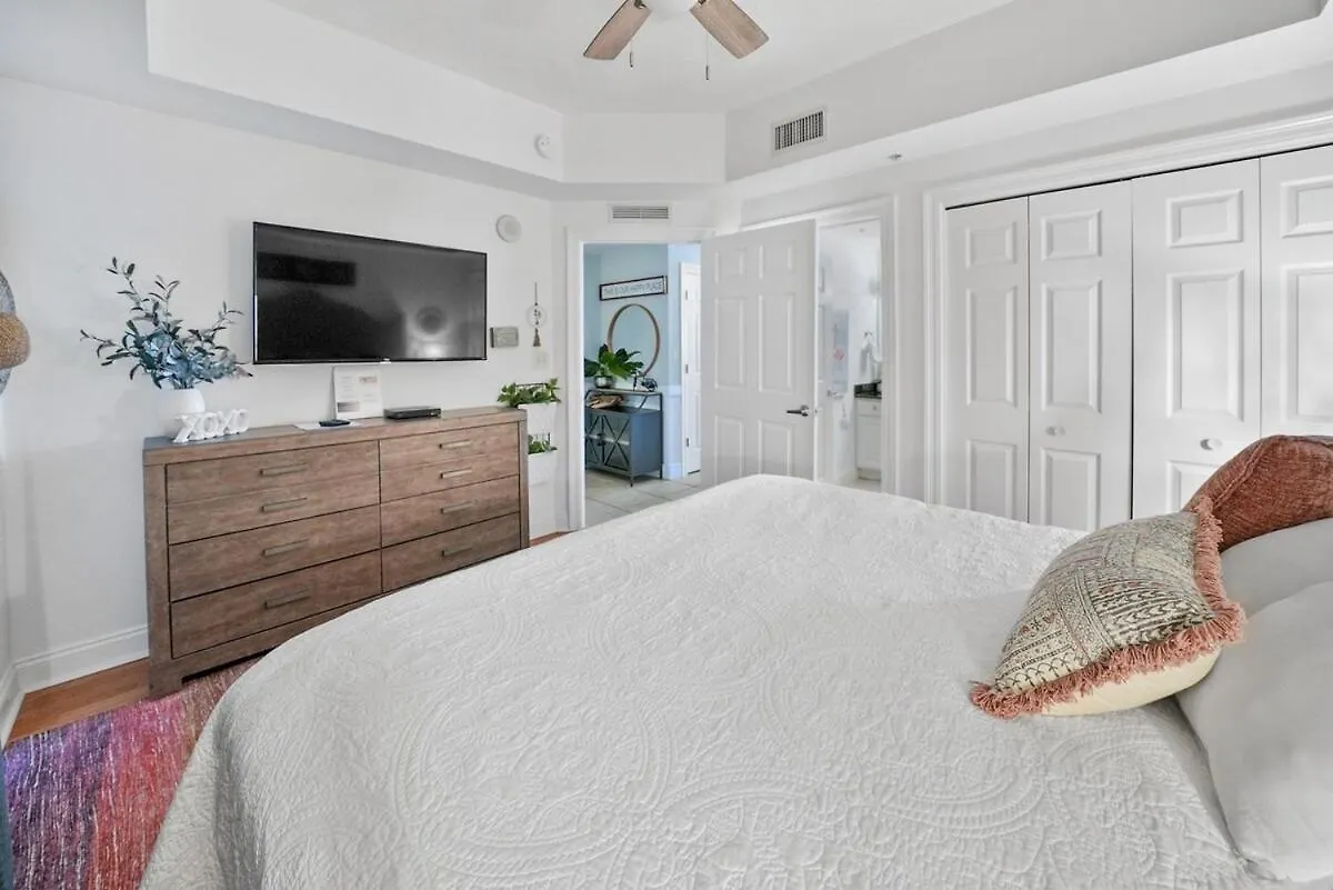 Calypso 1007E Apartment Panama City Beach